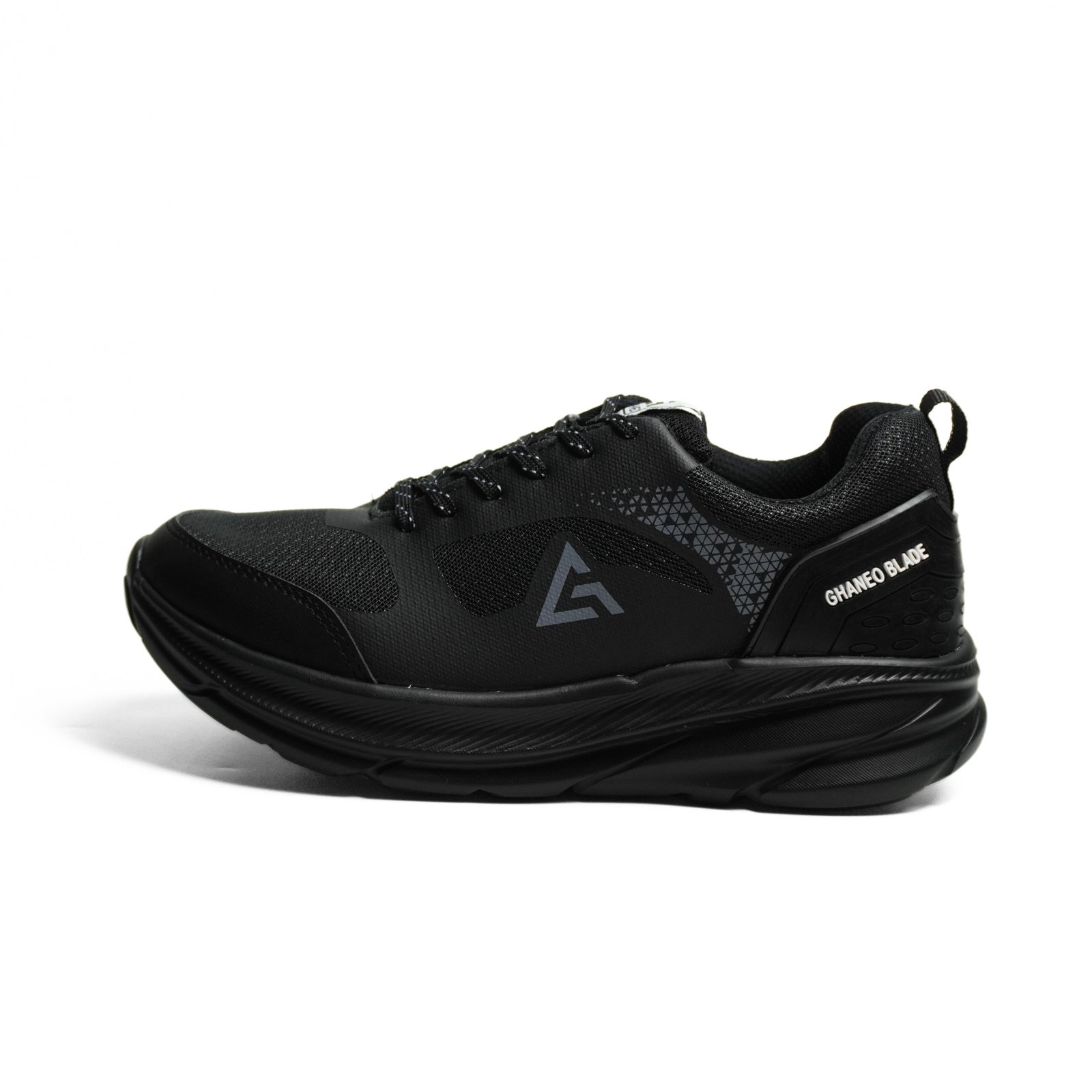 Sepatu Running Ghaneo Blade Hitam Putih