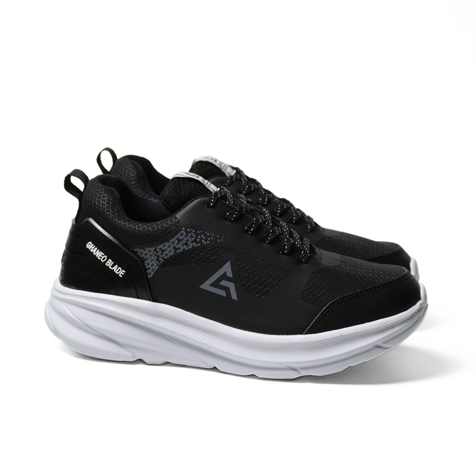 Sepatu Running Ghaneo Blade Hitam Abu
