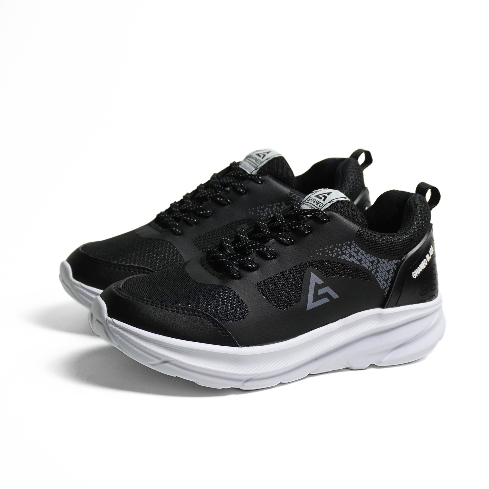 Sepatu Running Ghaneo Blade Hitam Abu