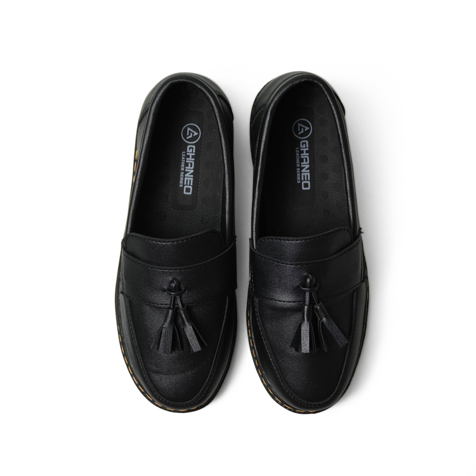 Sepatu Loafers Pria Formal Hitam LM-01 Pita